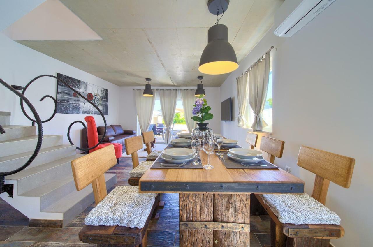 Pax Houses Vrh  Luaran gambar